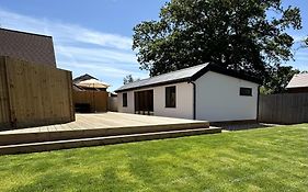 White Oaks Sussex